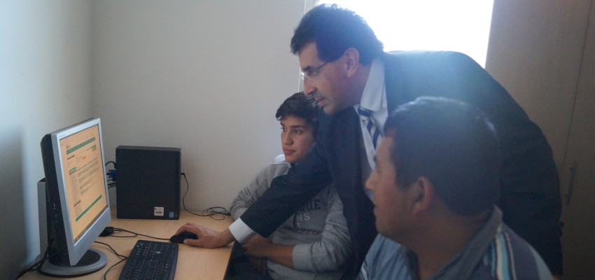 Estudiantes de la UA apoyaron proceso de Operación Renta 2016
