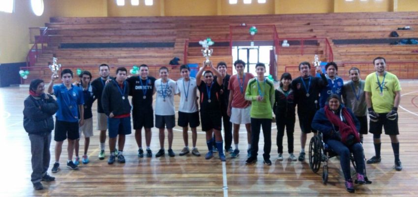 Estudiantes de Terapia Ocupacional dieron vida a torneo de fútbol con usuarios del Hogar de Cristo
