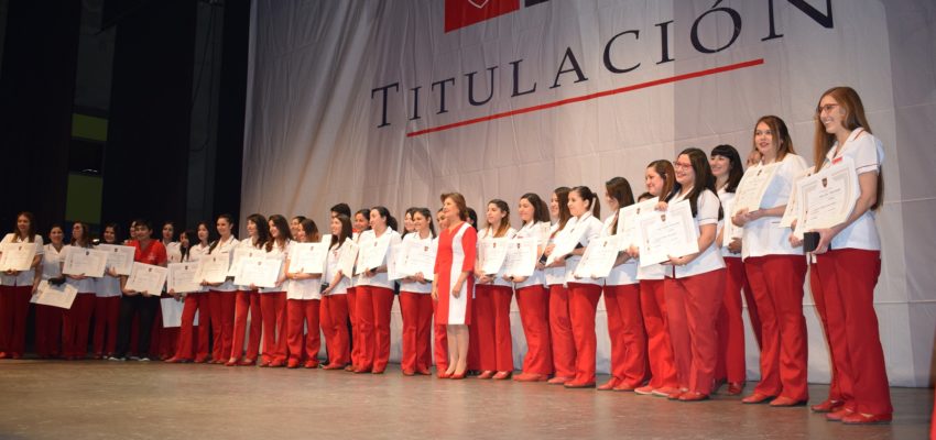 Más de mil nuevos profesionales se titulan en el Maule