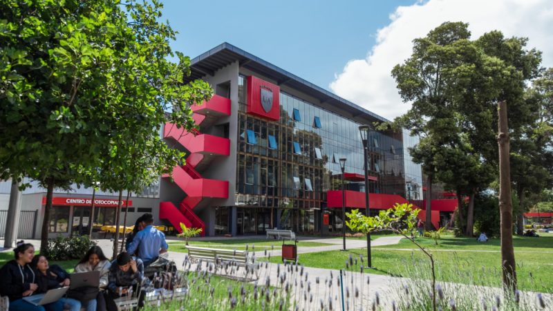 Universidad Autónoma de Chile firma convenio de colaboración con la Universidad Técnica Particular de Loja de Ecuador