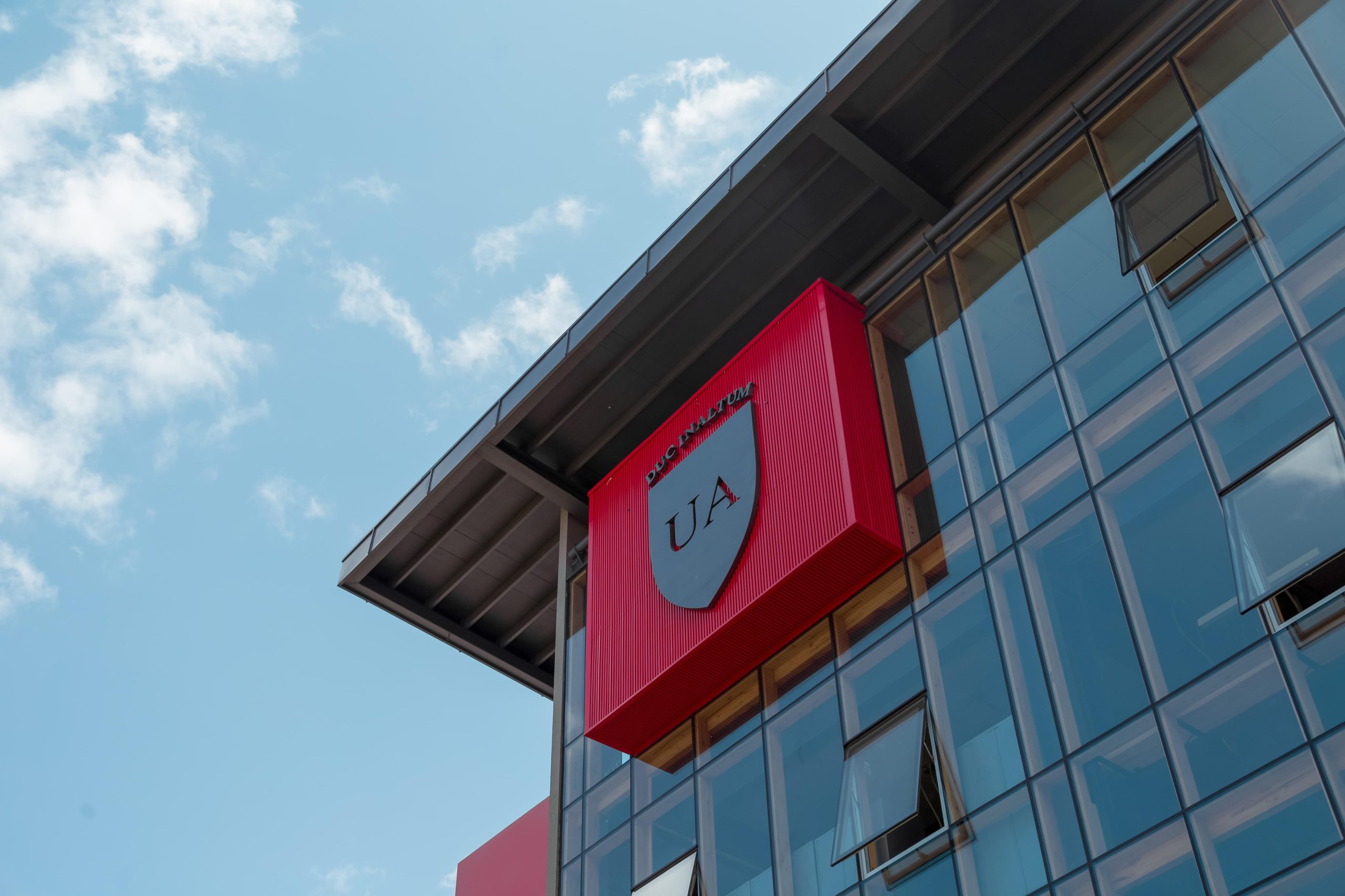 Universidad Autónoma de Chile logo Temuco