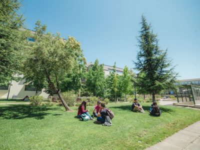 U. Autónoma obtiene Sello de Cuantificación del Programa Huella Chile del Ministerio de Medio Ambiente