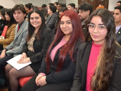 Centros de Estudiantes protagonizan ceremonia de asunción de cargos
