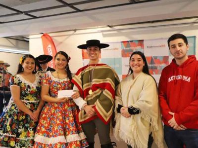  Estudiantes celebraron con alegría  Fiestas Patrias 