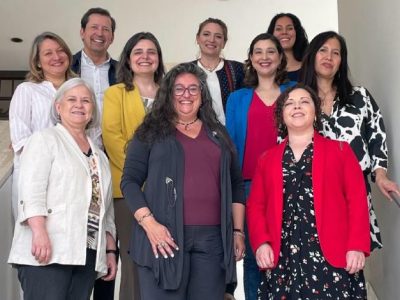 Experta internacional imparte charla sobre inteligencia artificial y perspectiva de género en la Universidad Autónoma de Chile