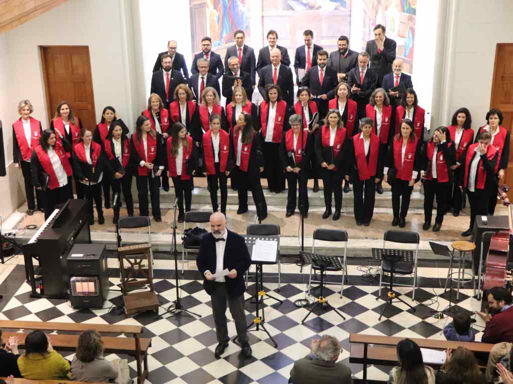 El coro y su director