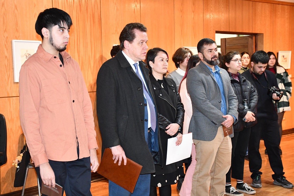 Inauguración de la exposición en la Sede Talca
