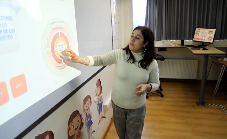 Estudiantes de Pedagogía en Educación Diferencial beneficiarán a alumnos y familias del Centro Especial Ñielol de Temuco con proyecto VCM “TEAcompaño”