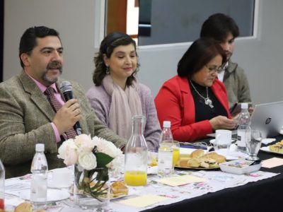 Sesiona mesa estratégica “Capital Humano” con participación femenina en el sector energético