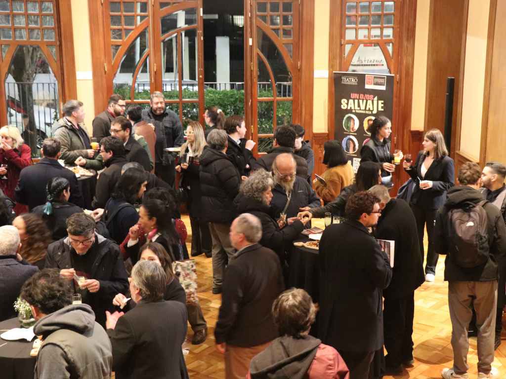 Público asistente a la inauguración de la exposición
