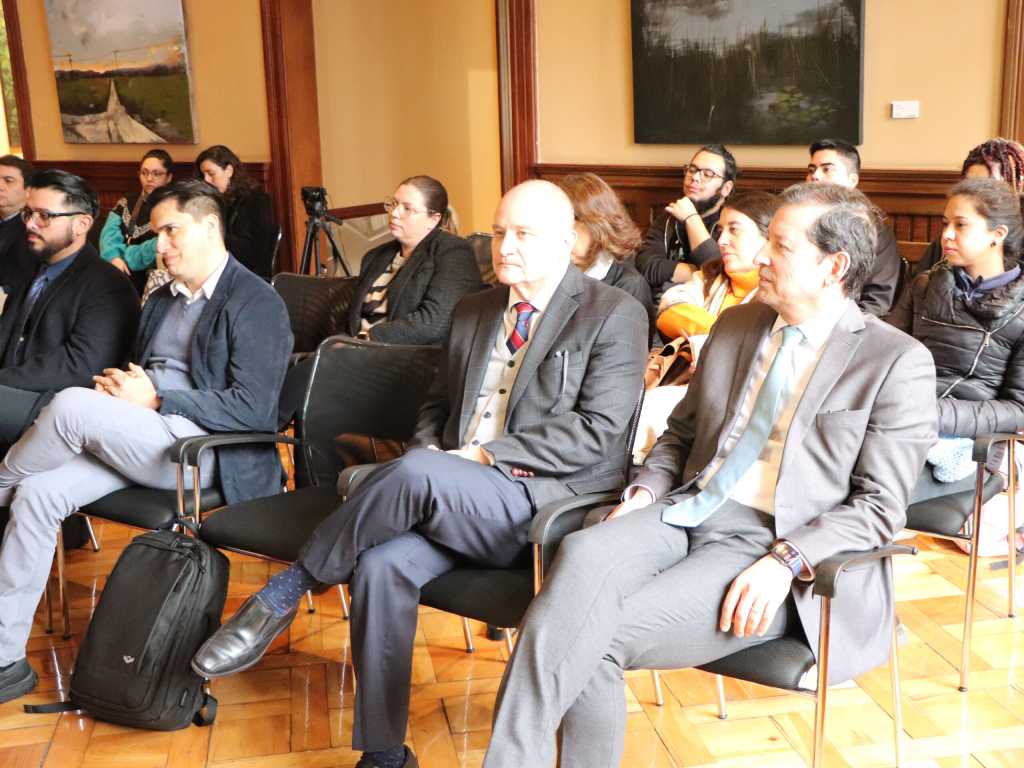 Dr. Rodrigo Barcia y Dr. Iván Suazo