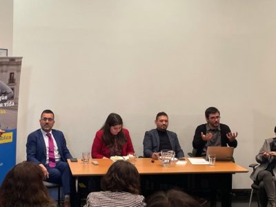 Director de la Carrera de Administración Pública Sede Santiago expuso en taller organizado por la Pontificia Universidad Católica de Chile
