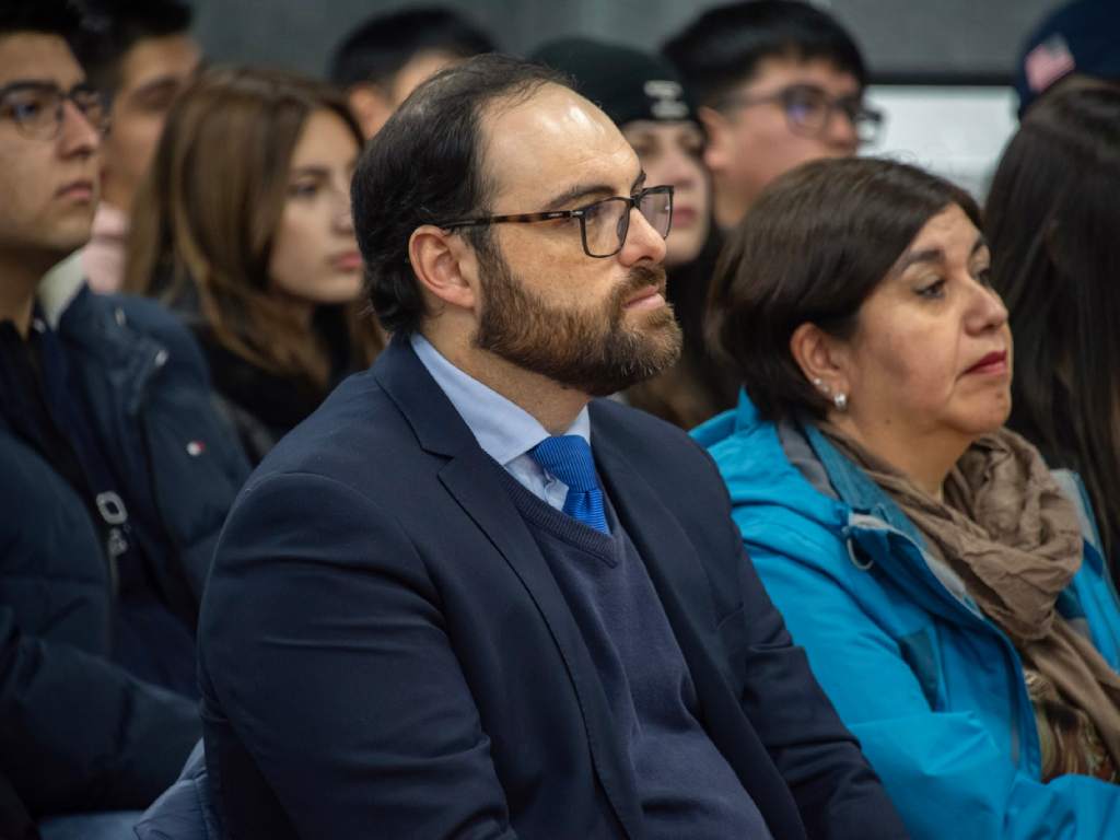 Público presente en el conversatorio