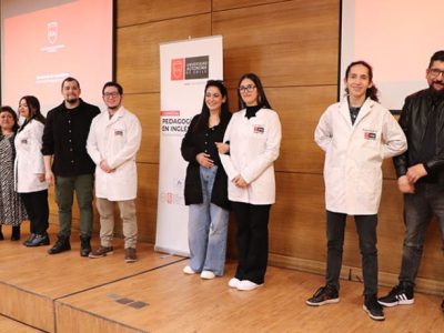 Carrera de Pedagogía en Inglés realizó ceremonia de investidura para estudiantes que iniciarán sus prácticas profesionales