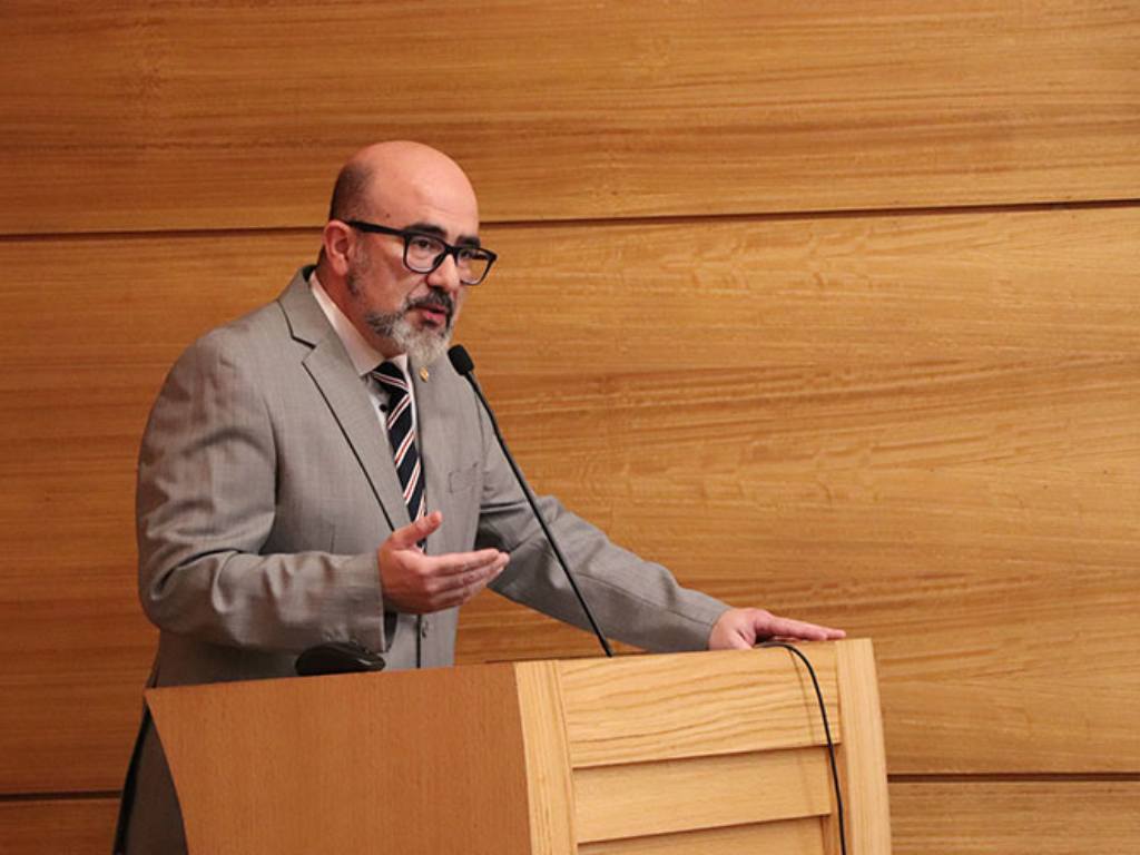 Mg. Juan José Lecaros, Secretario de Estudios de la Carrera