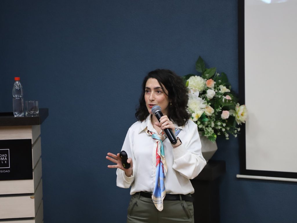 Camila Bravo, directora de Relaciones Internacionales