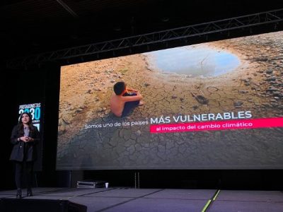 Estudiante de la U. Autónoma presentó investigación sobre nanomateriales en Protagonistas 2030