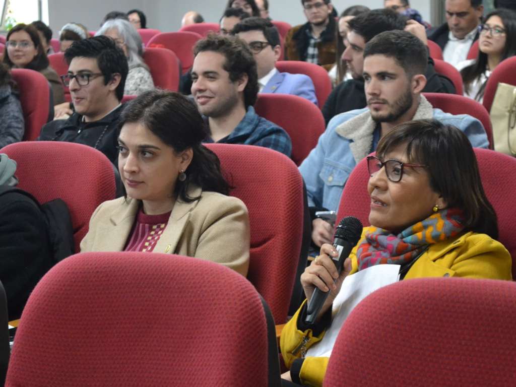 Preguntas del público en el seminario