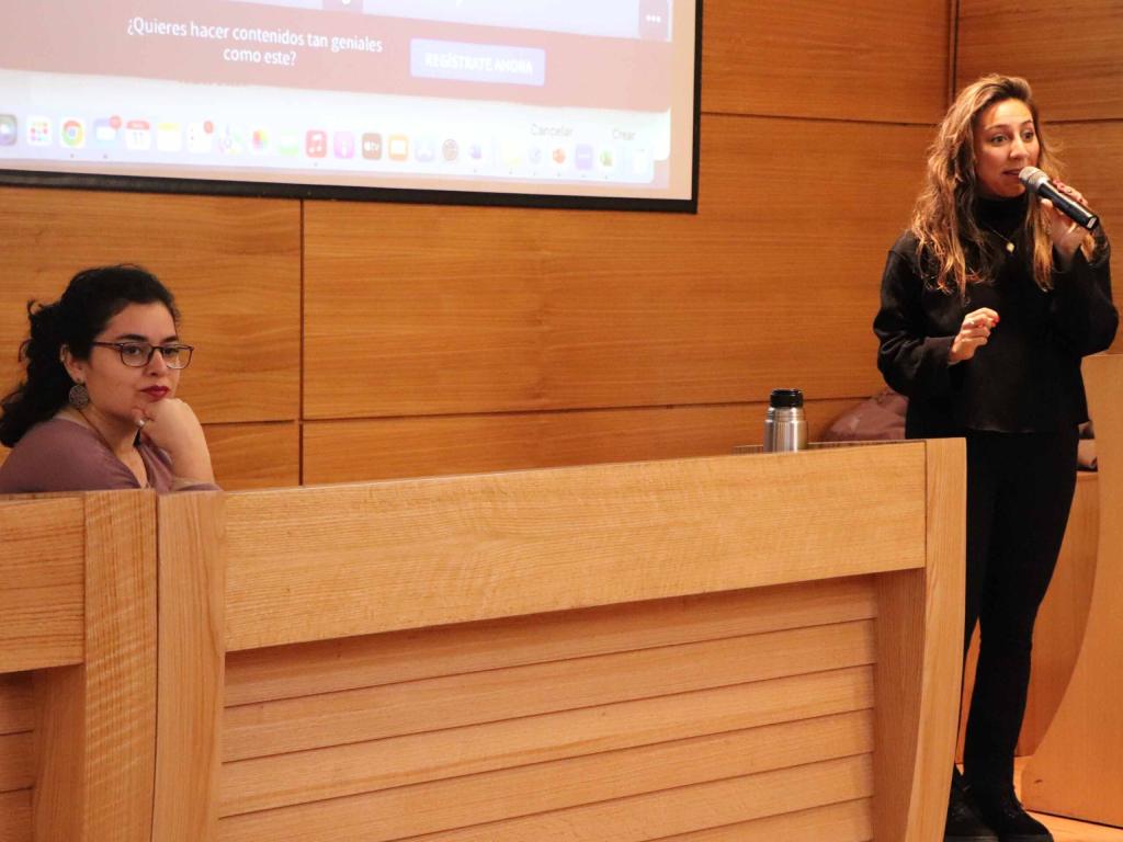 Exposición durante el seminario