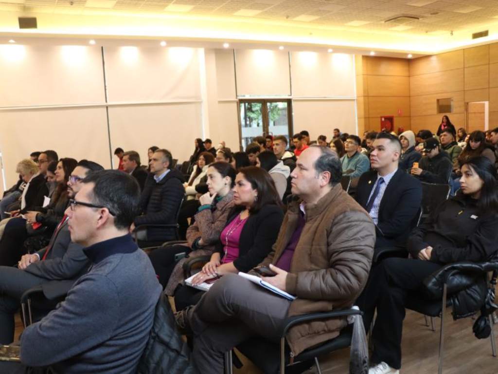 Autoridades de la Facultad de Administración y Negocios de la Universidad