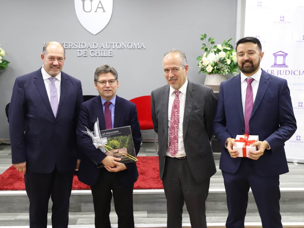 Miembros de la comunidad jurídica