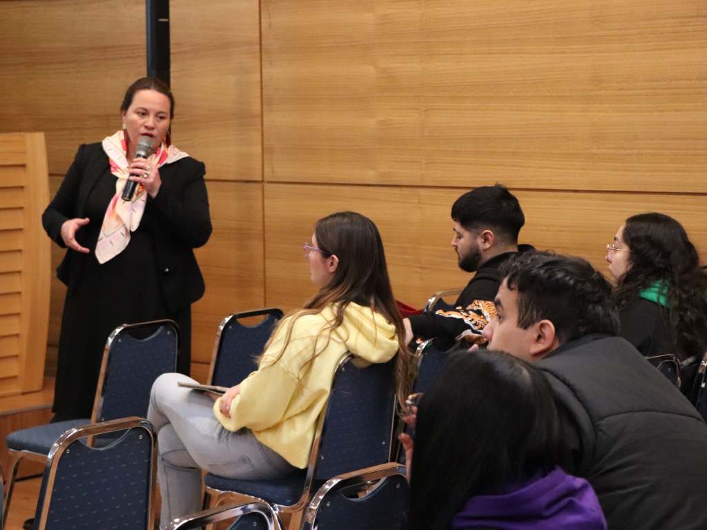 La expositora María Cecilia González durante su ponencia