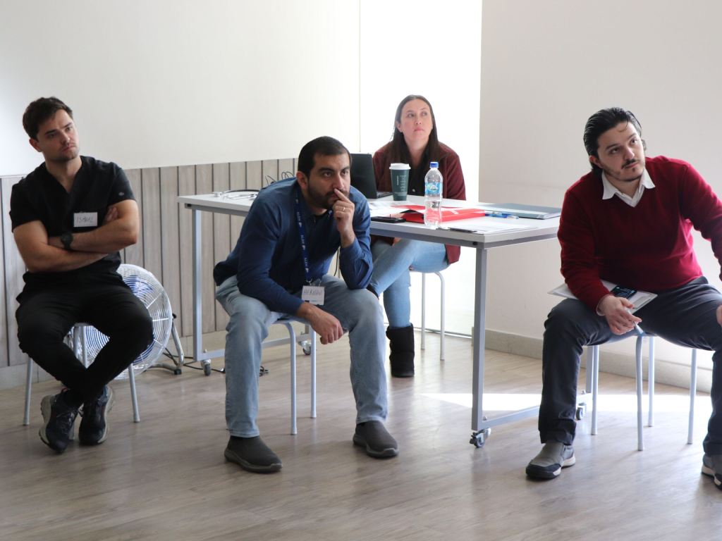 Docentes partipantes del taller de soporte vital AHA