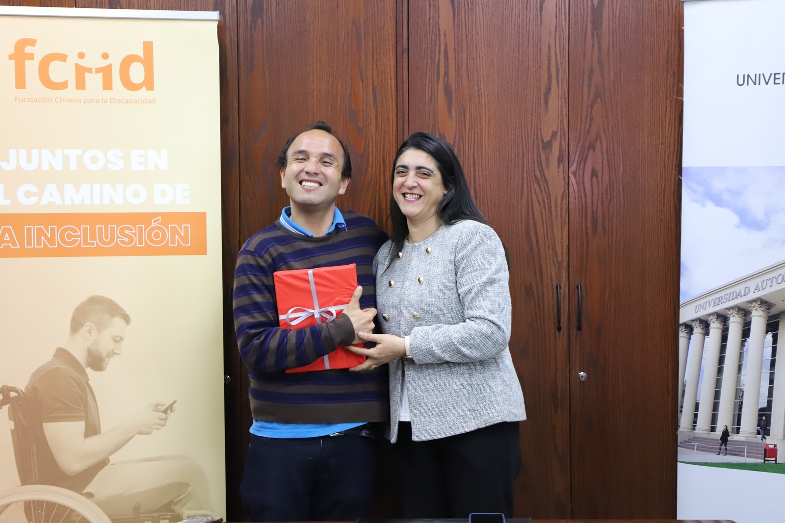FOTO entrega de tablets 3