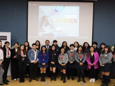 En su versión N°17: Éxito y creatividad en la Feria de Jóvenes Emprendedores de la Universidad Autónoma