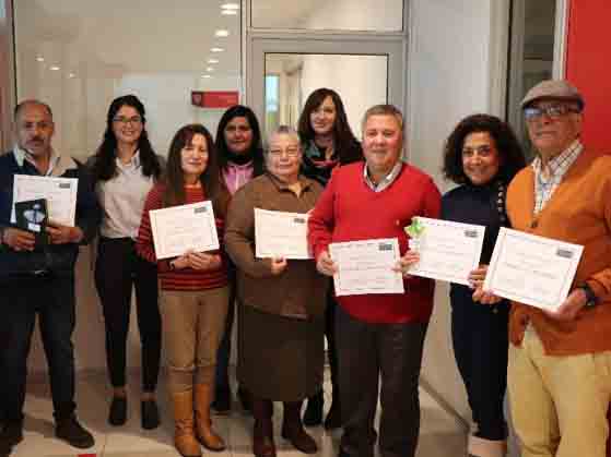 Adultos Mayores reciben su certificado