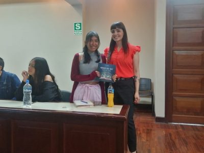 Libro Mapuche Folk Tales es presentado en Perú