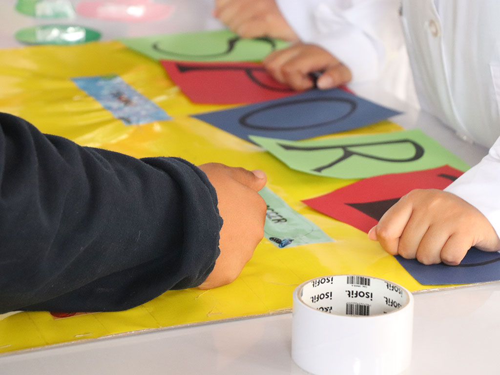 Feria Inglés en Escuela Especial Los Cedros del Líbano