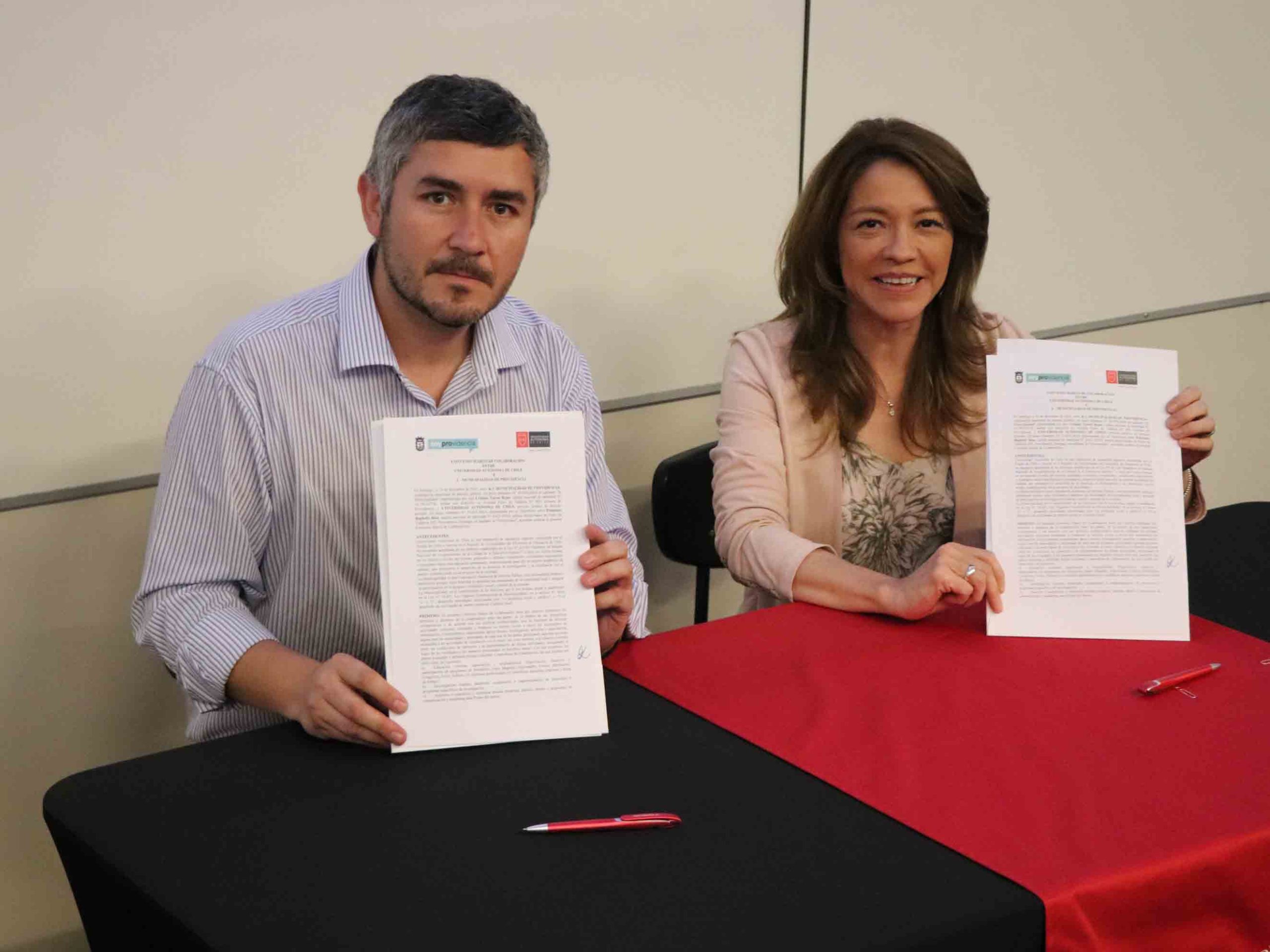 Carrera de Publicidad y Comunicación Integral selló importante acuerdo de colaboración con el HUB de Providencia