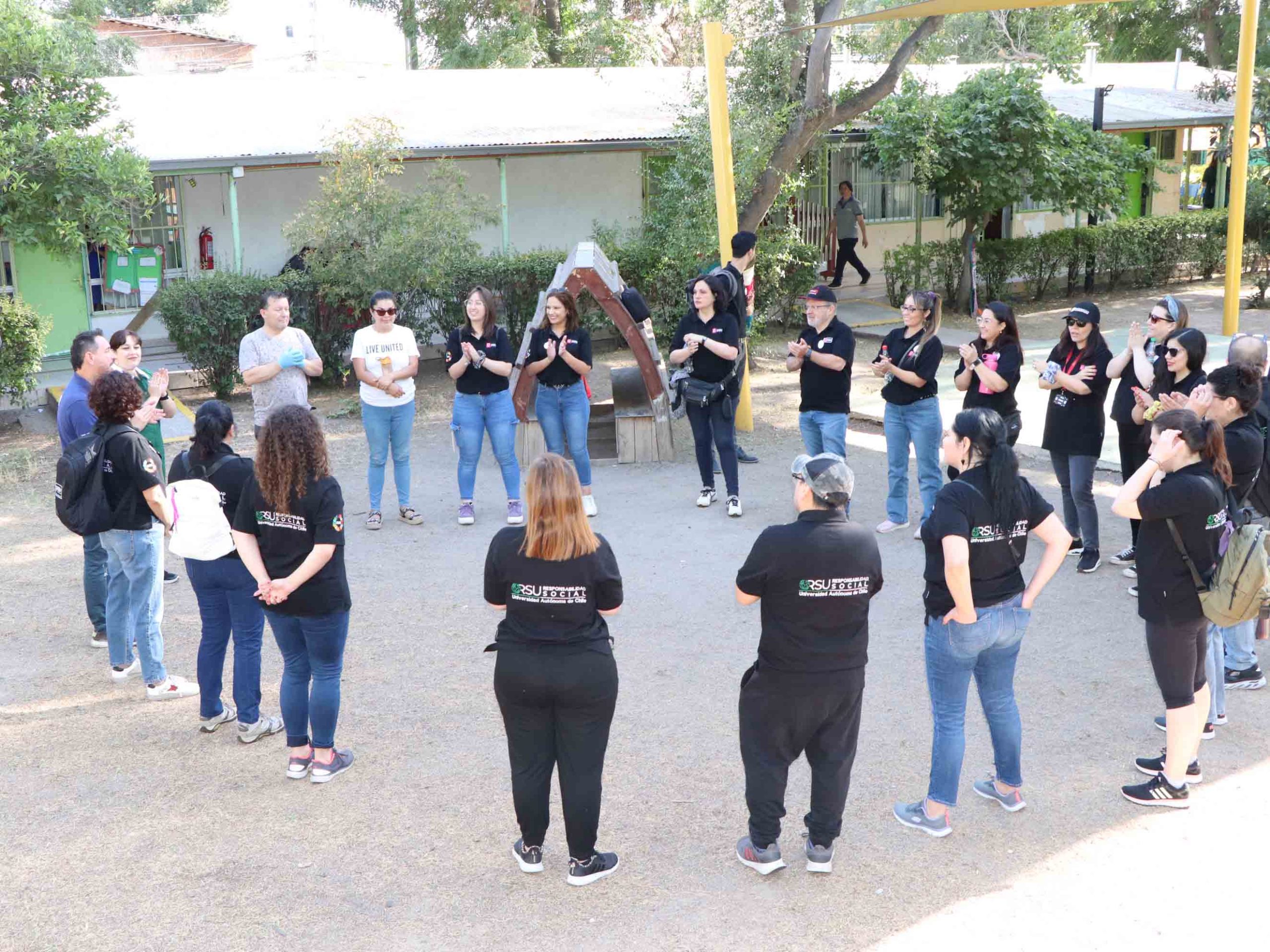 Colaboradores en el Jardín Infantil Campo Lindo de Pudahuel