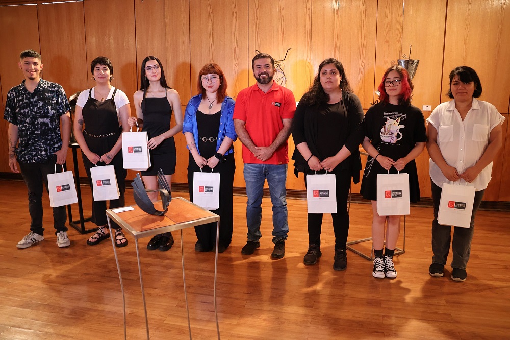 UA Exposicion El arte y el acero al rojo vivo 5