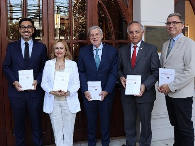 Ministro de RREE asistió a lanzamiento de Manual de Derecho Internacional en la U. Autónoma