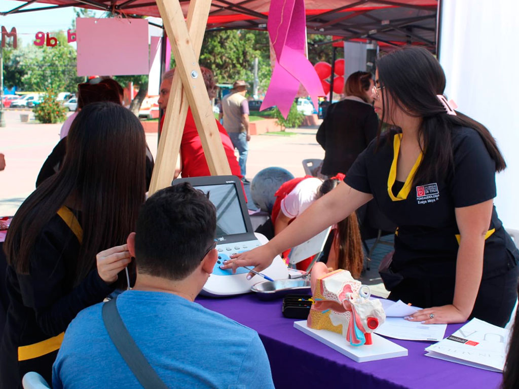 Feria con Facultad de Ciencias de la Salud