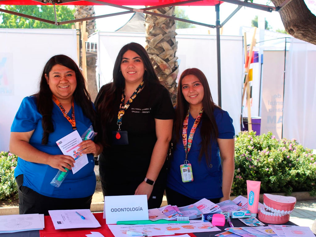 Feria con Facultad de Ciencias de la Salud
