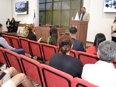 Concurso "Talca en 110 palabras" premió a sus talentos destacados en el Maule
