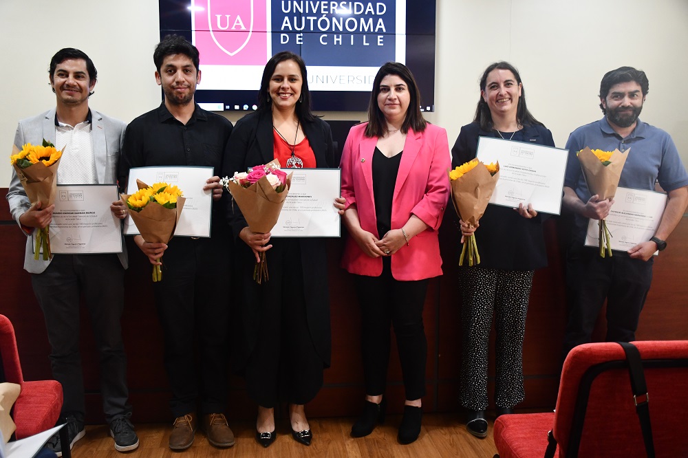 reconocimiento docentes destacados 2