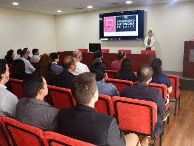 Reconocen labor de docentes en la formación de profesionales de calidad
