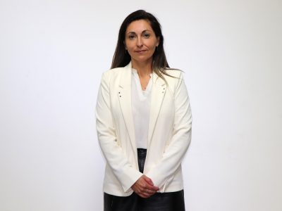 Dra. Natalia Inostroza: "Una de las grandes incógnitas que busco resolver es comprender cómo las moléculas se forman y destruyen"