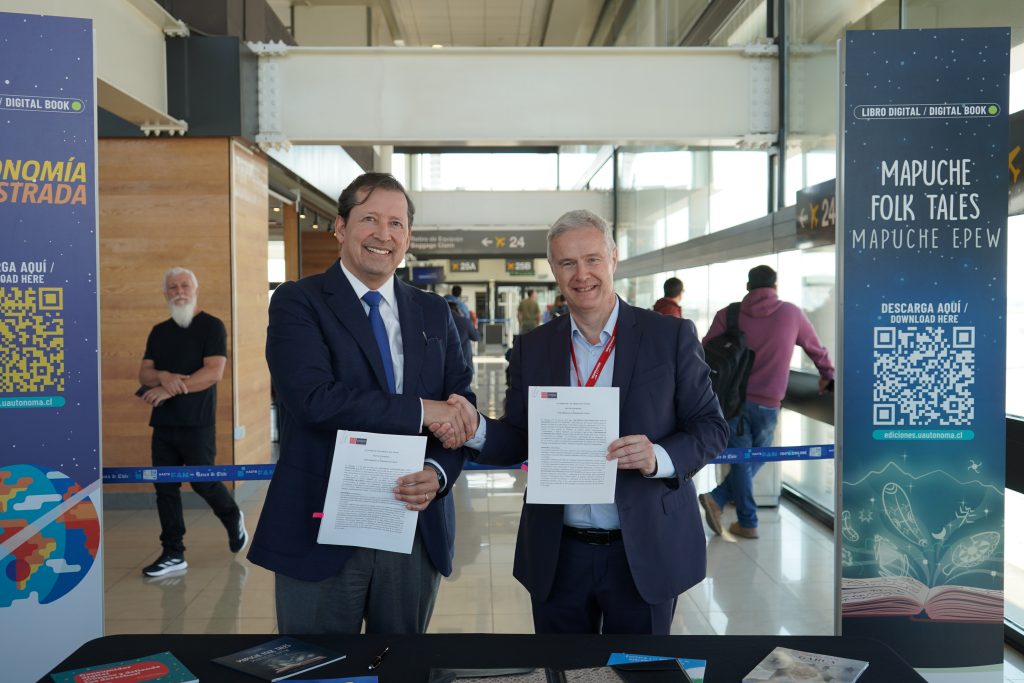 Universidad Autónoma y Aeropuerto de Santiago firman acuerdo de ...