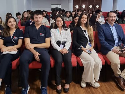 Centro de Estudiantes de Enfermería realiza bienvenida a nuevo autónomos con apoyo de Experiencia UA
