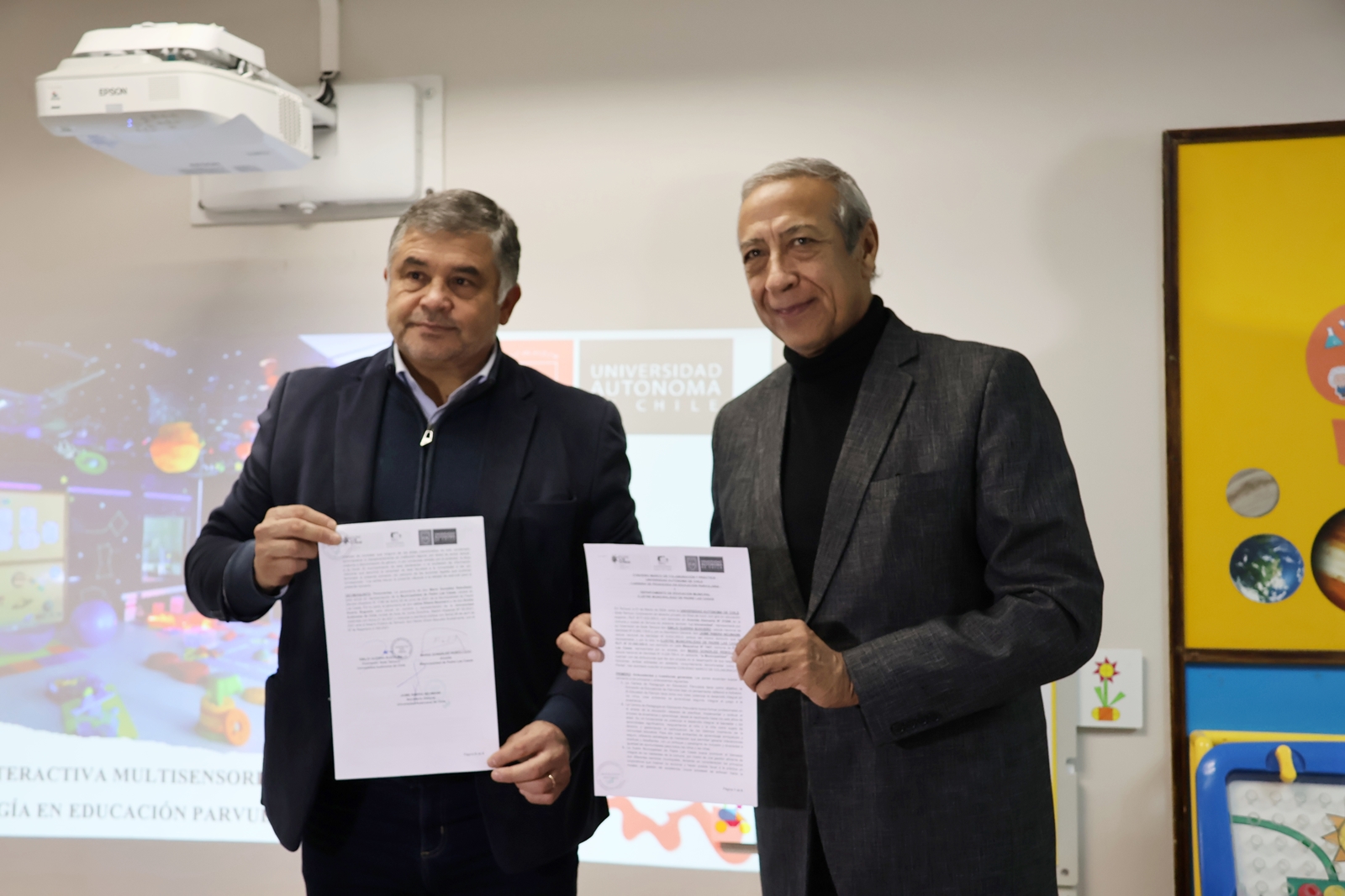 FOTO firma convenio autonoma y padre las casas 1