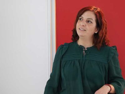 Destacada investigadora chilena de la Universidad de Friburgo en Alemania dictó interesante charla magistral en ciclo de seminarios del Instituto de Ciencias Aplicadas