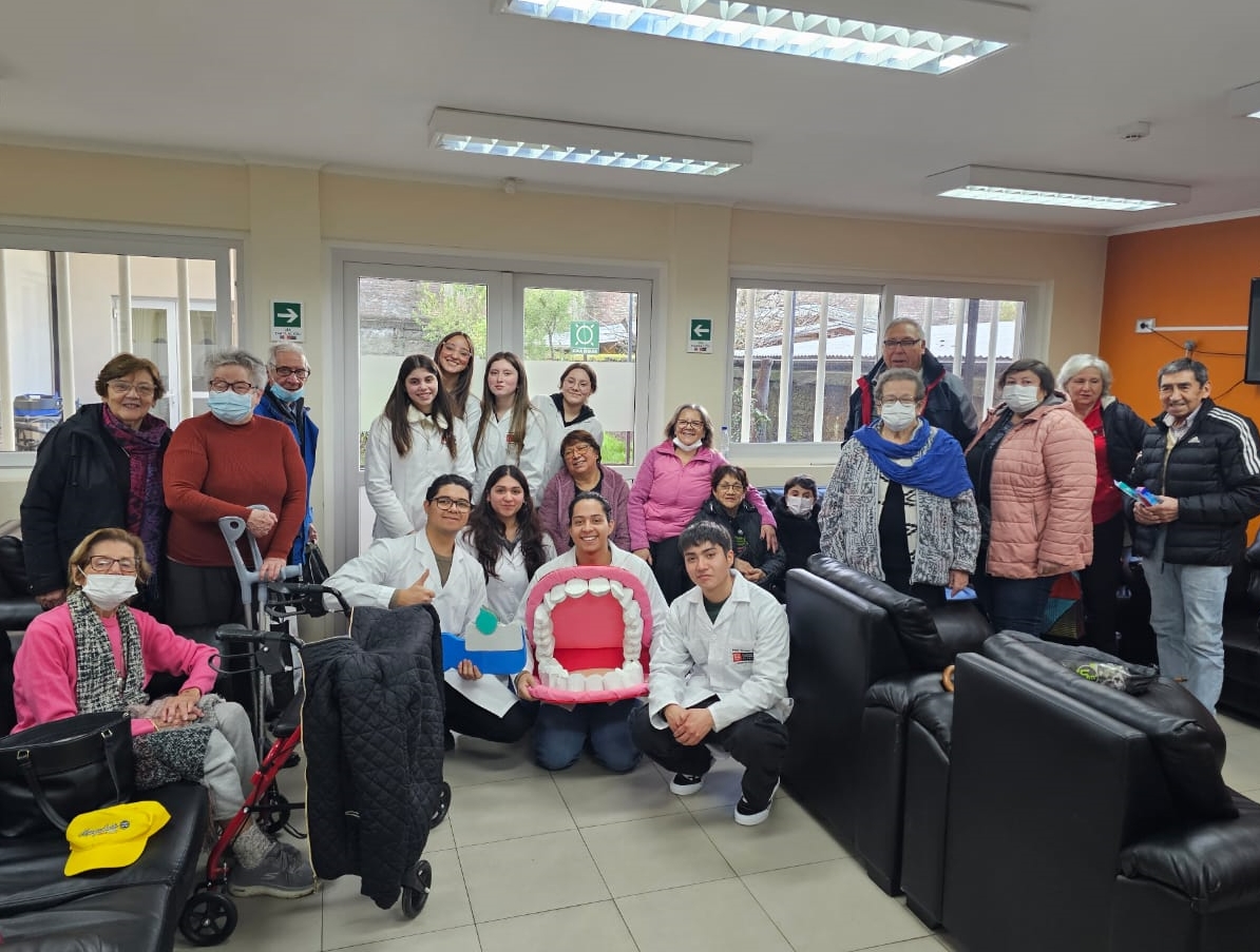 FOTO operativo dental adulto mayor 1