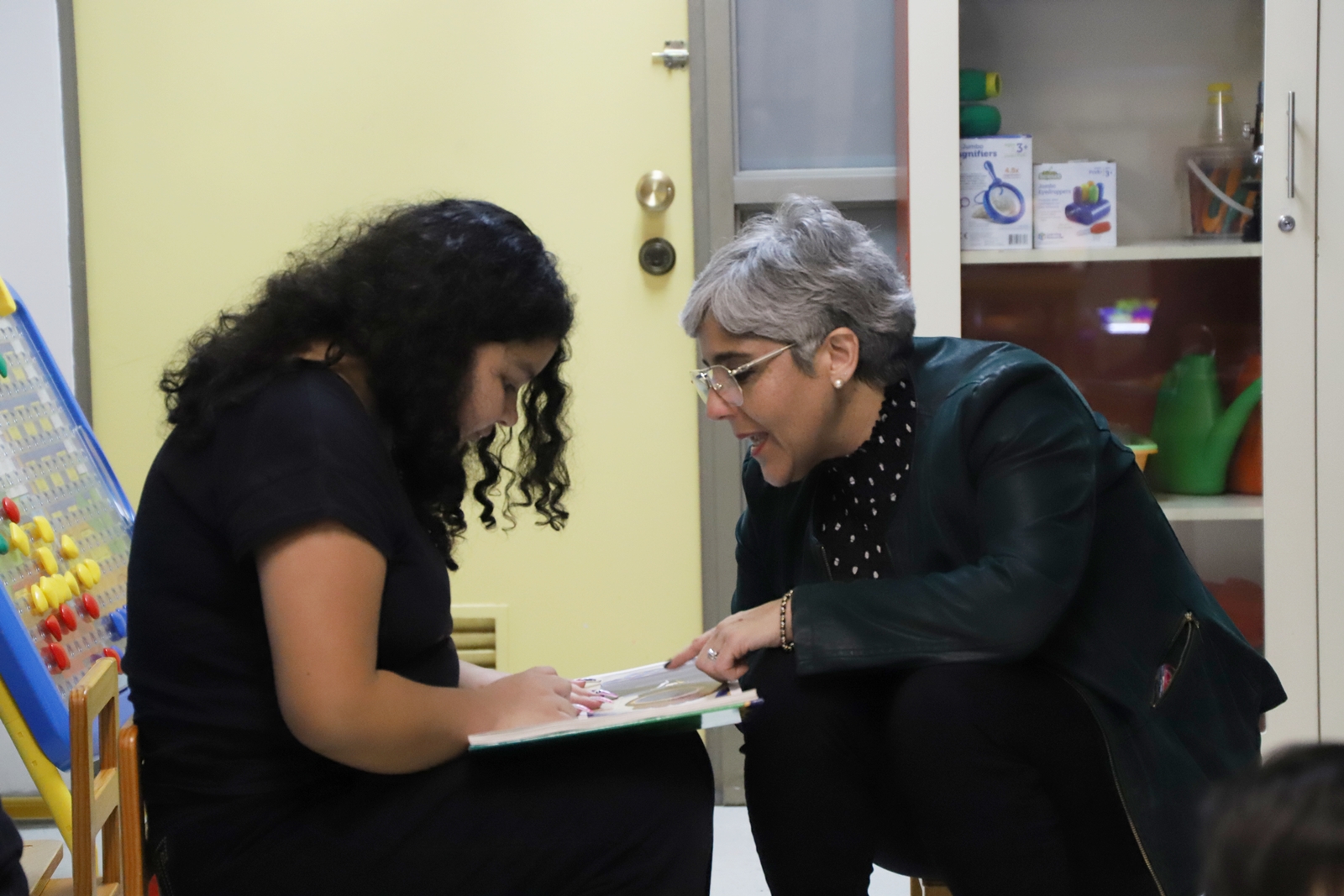 FOTO visita ninos escuela especial nielol 3