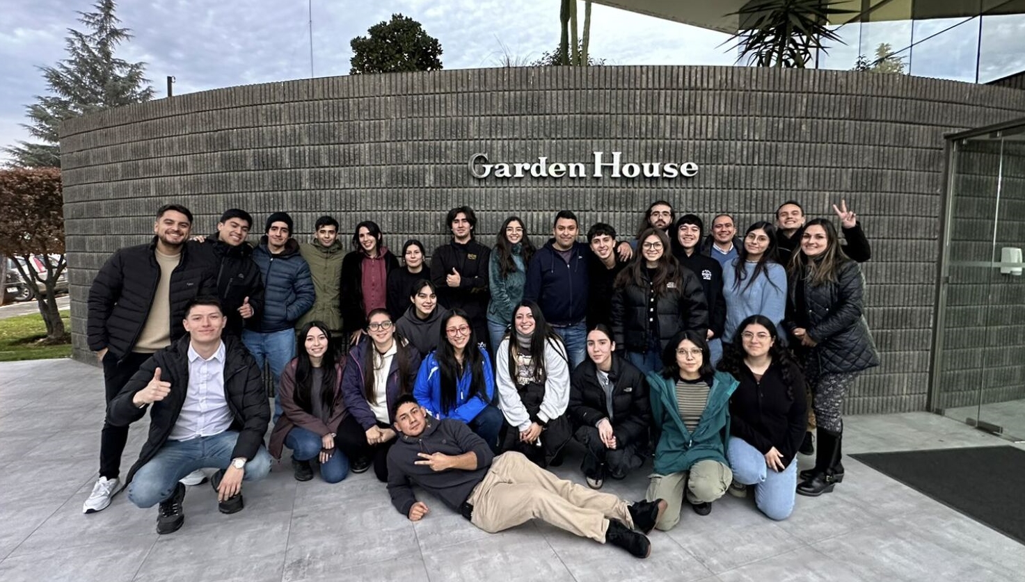 FOTO visita laboratorios en santiago 3