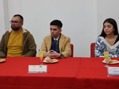 Emotivo encuentro de estudiantes y rector marca el inicio de la Semana del Liderazgo Internacional